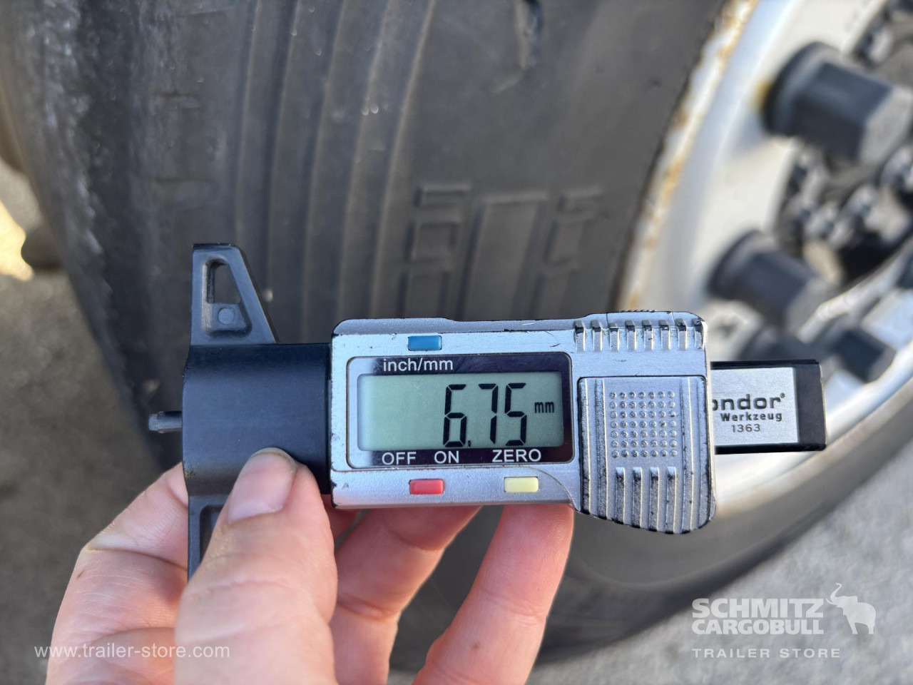 SCHMITZ Curtainsider Standard - Sơ mi rơ moóc mui bạt: hình 3 SCHMITZ Curtainsider Standard - Sơ mi rơ moóc mui bạt: hình 3