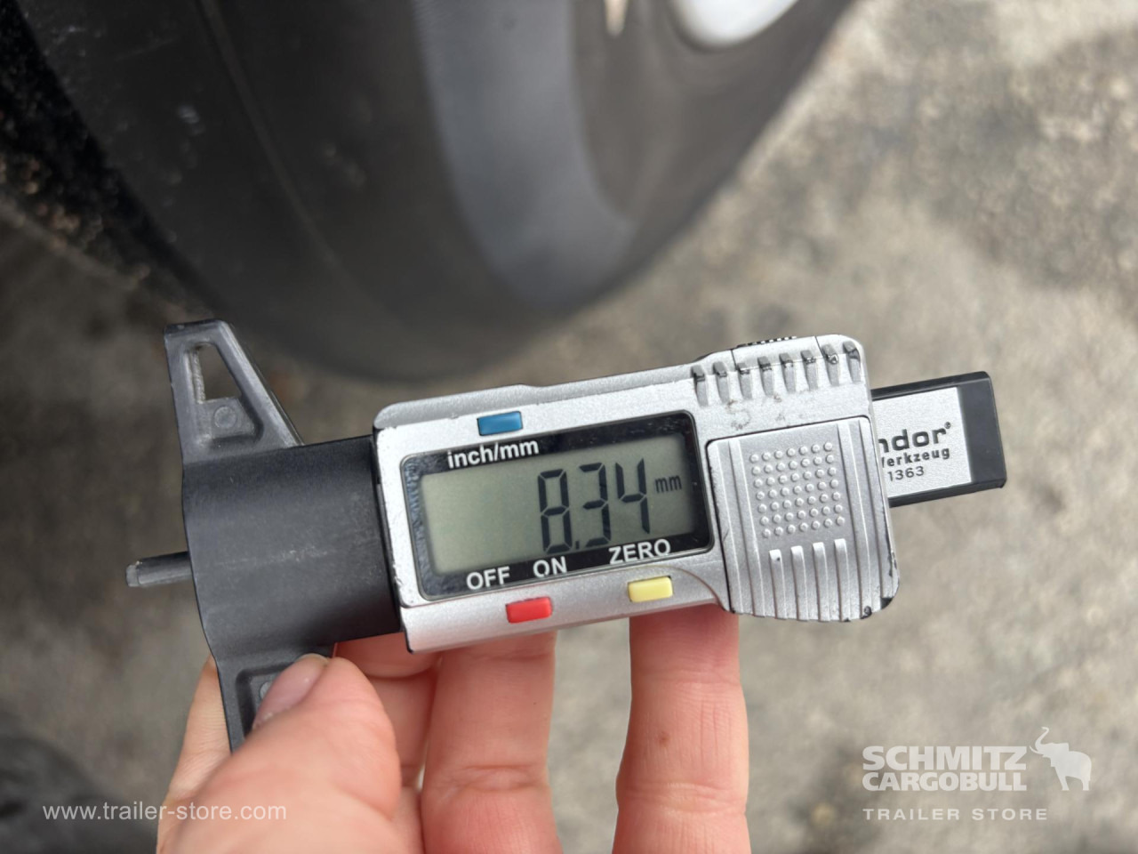 SCHMITZ Curtainsider Standard - Sơ mi rơ moóc mui bạt: hình 3 SCHMITZ Curtainsider Standard - Sơ mi rơ moóc mui bạt: hình 3