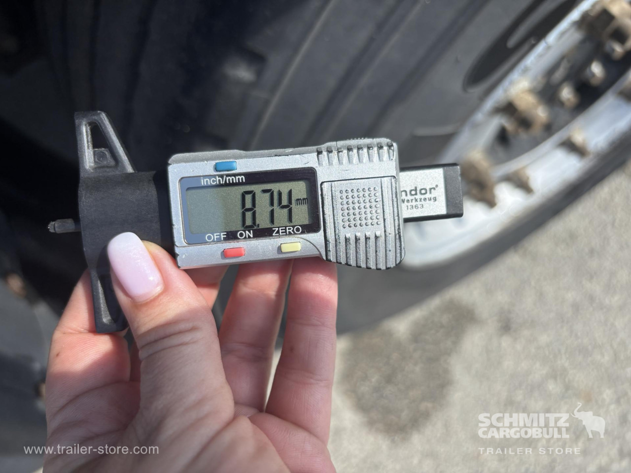 SCHMITZ Curtainsider Standard - Sơ mi rơ moóc mui bạt: hình 2 SCHMITZ Curtainsider Standard - Sơ mi rơ moóc mui bạt: hình 2