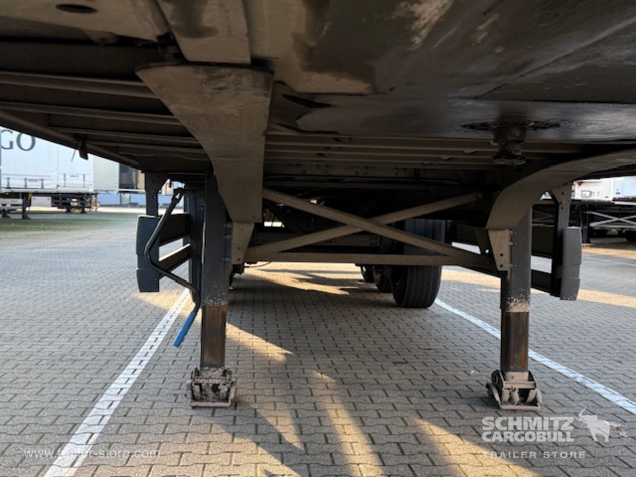 SCHMITZ Oplegger Kasten Standard - Sơ mi rơ moóc hộp kín: hình 4 SCHMITZ Oplegger Kasten Standard - Sơ mi rơ moóc hộp kín: hình 4