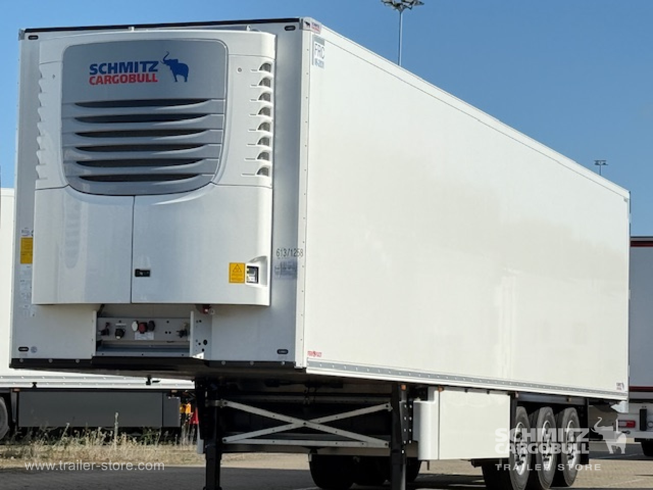 SCHMITZ Oplegger Vries Standard - Sơ mi rơ moóc đẳng nhiệt: hình 1 SCHMITZ Oplegger Vries Standard - Sơ mi rơ moóc đẳng nhiệt: hình 1