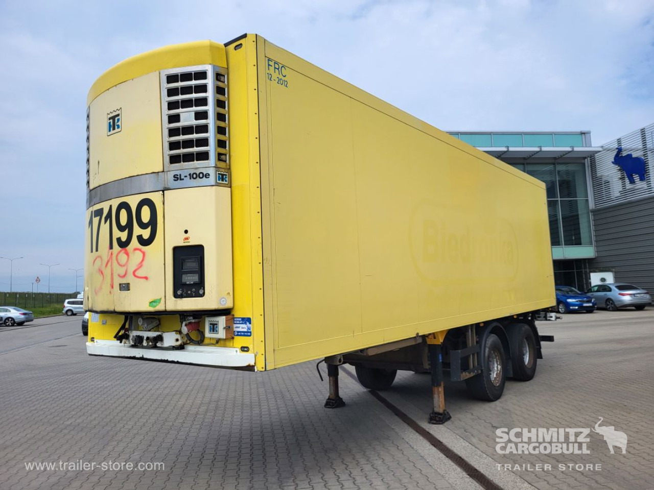 SCHMITZ Insulated/refrigerated box Taillift - Sơ mi rơ moóc đông lạnh: hình 1 SCHMITZ Insulated/refrigerated box Taillift - Sơ mi rơ moóc đông lạnh: hình 1