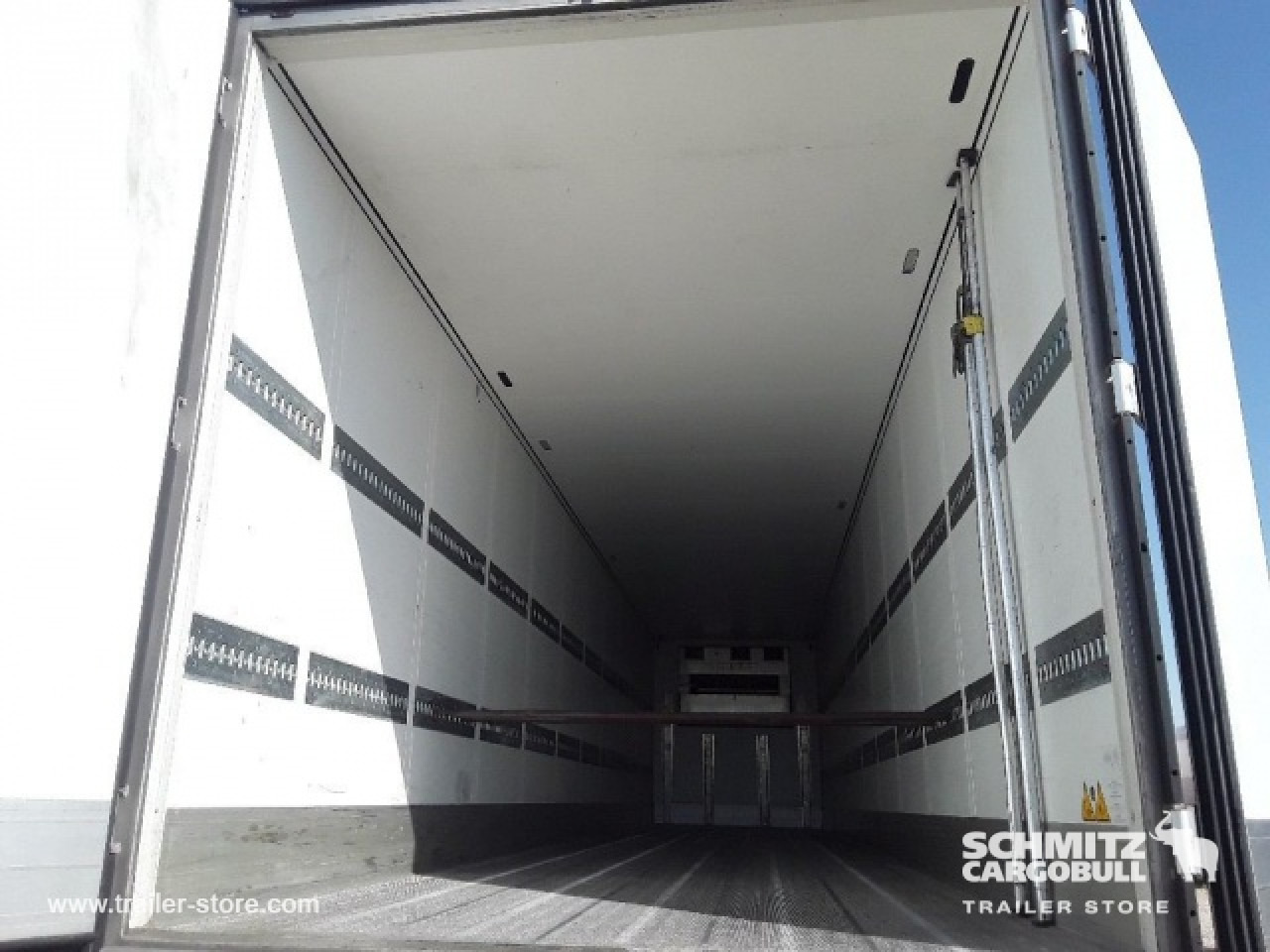 SCHMITZ Reefer Standard - Sơ mi rơ moóc đẳng nhiệt: hình 2 SCHMITZ Reefer Standard - Sơ mi rơ moóc đẳng nhiệt: hình 2