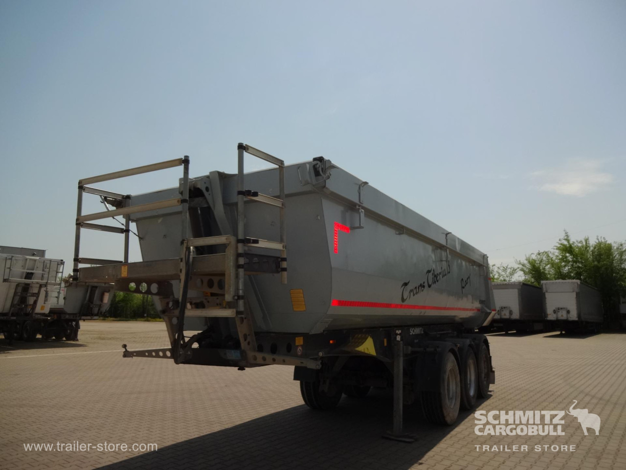 SCHMITZ Tipper Steel half pipe body 24m³ - Sơ mi rơ moóc ben: hình 4 SCHMITZ Tipper Steel half pipe body 24m³ - Sơ mi rơ moóc ben: hình 4