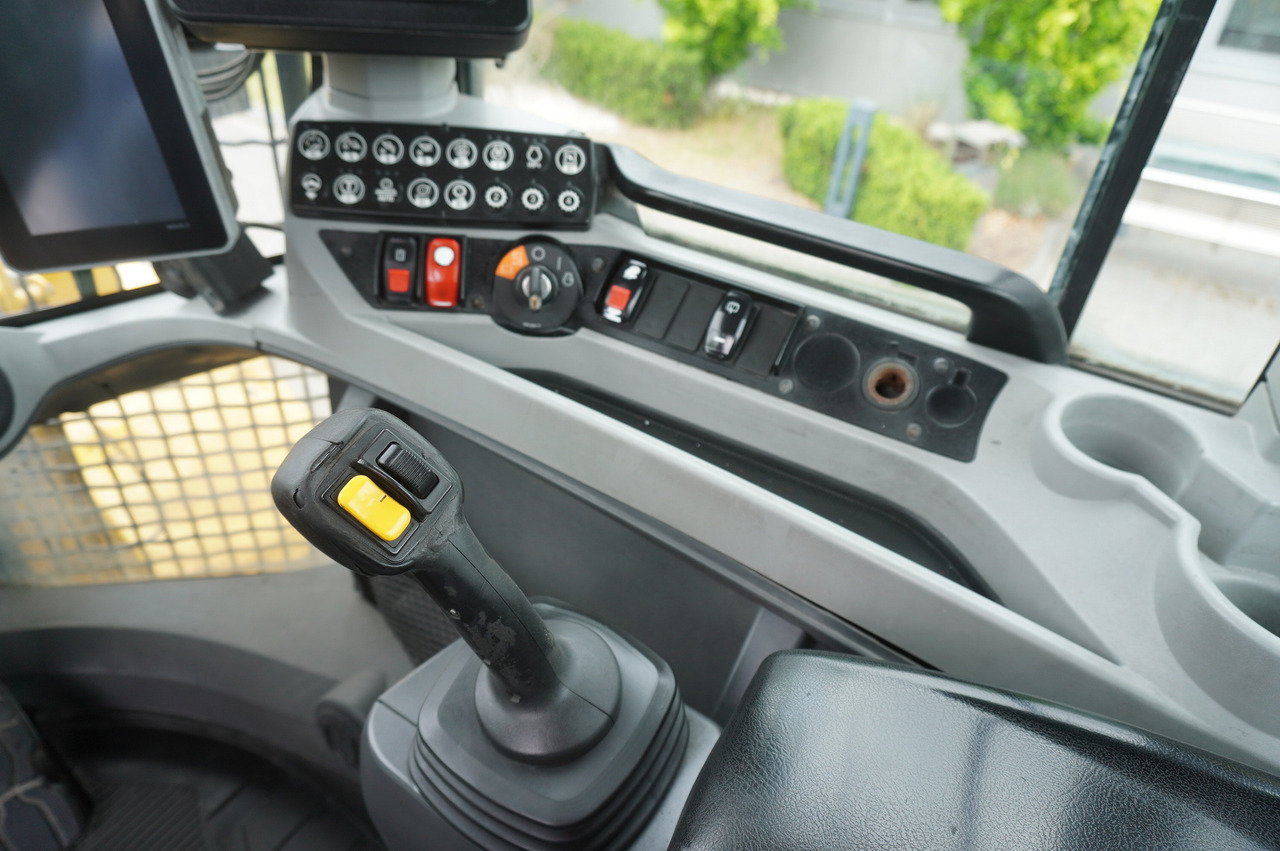 Máy xúc lật bánh lốp CATERPILLAR 930M Wheel Loader / 2020 / 8000 MTH / Joystick / Long reach: hình 28