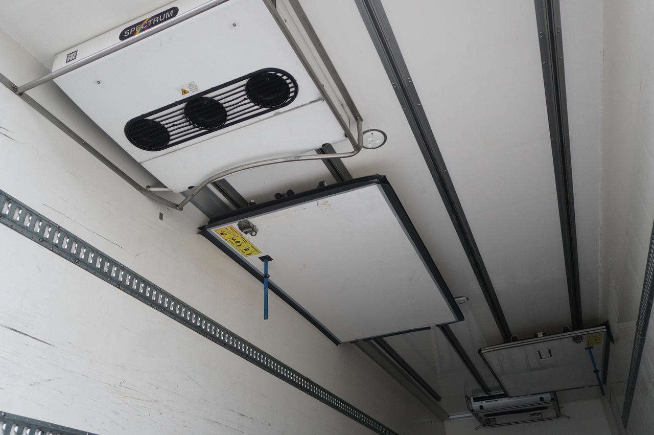 Xe tải đông lạnh DAF LF 280 E6 4x2 / Chereau 22 EPAL refrigerator / Multitemperatura / Thermoking T1200R: hình 10 Xe tải đông lạnh DAF LF 280 E6 4x2 / Chereau 22 EPAL refrigerator / Multitemperatura / Thermoking T1200R: hình 10