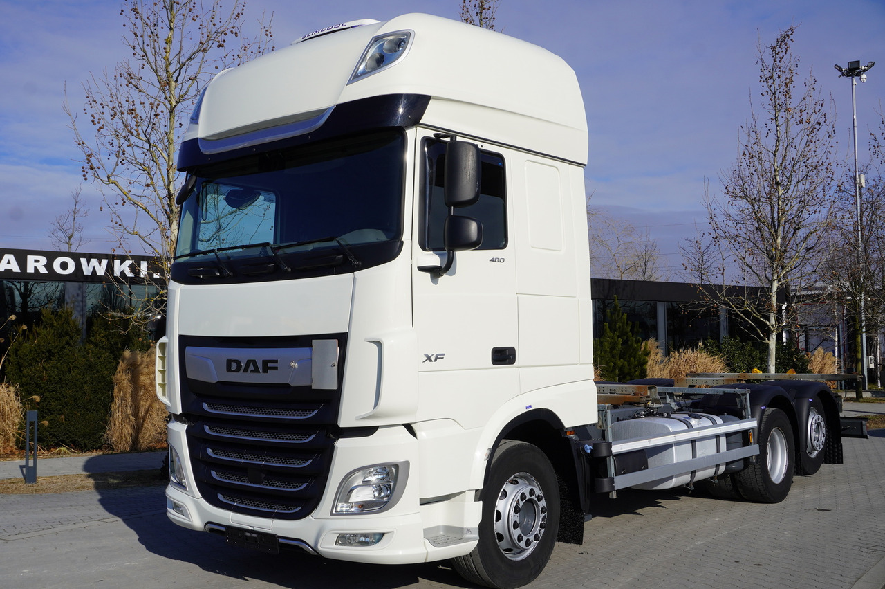 DAF XF 480 SSC / 6x2 / BDF / standard / 380 tho.km - Xe chở container/ Xe tải hoán đổi thân: hình 1 DAF XF 480 SSC / 6x2 / BDF / standard / 380 tho.km - Xe chở container/ Xe tải hoán đổi thân: hình 1