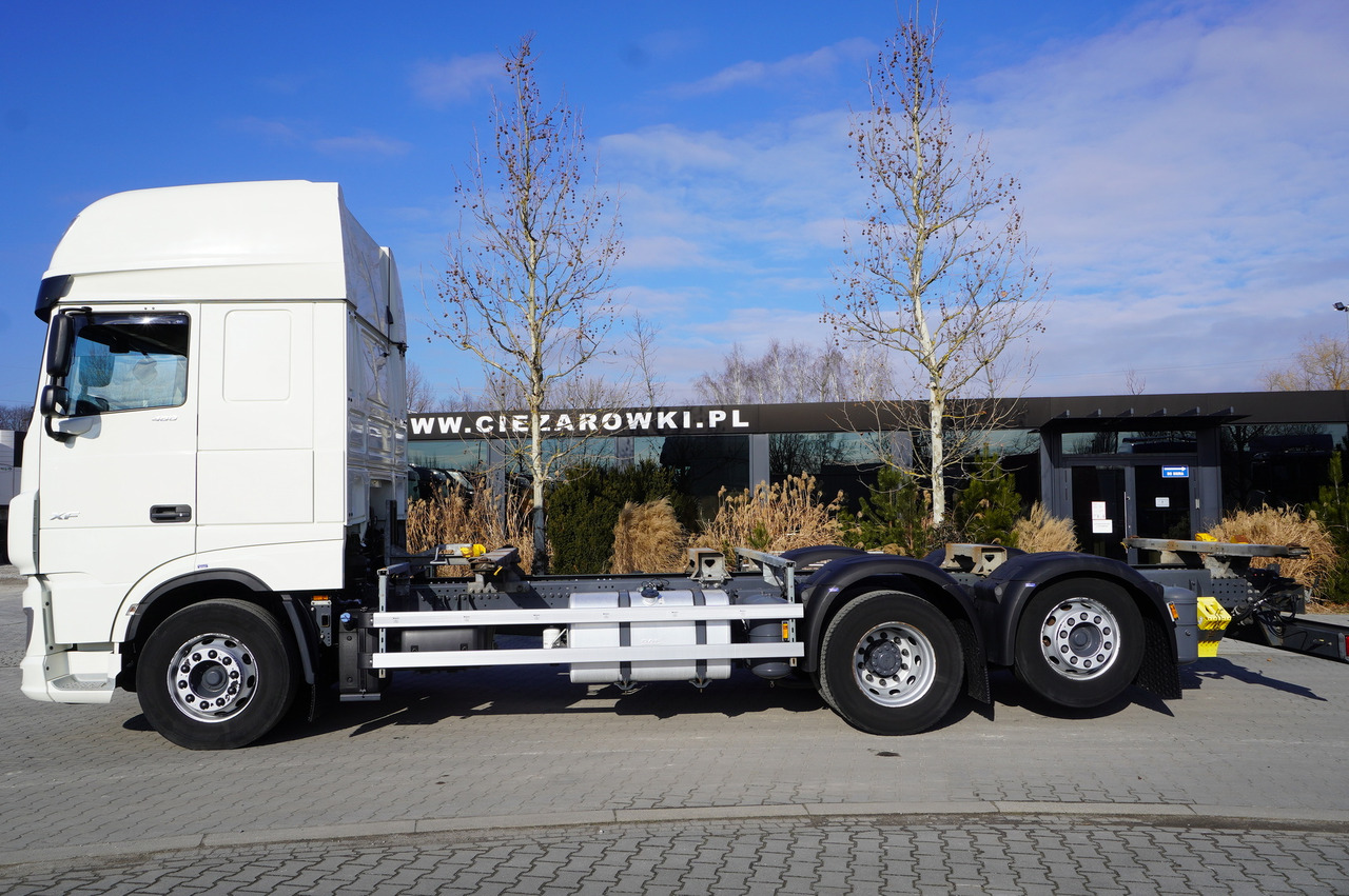 DAF XF 480 SSC / 6x2 / BDF / standard / 380 tho.km - Xe tải khung gầm: hình 4 DAF XF 480 SSC / 6x2 / BDF / standard / 380 tho.km - Xe tải khung gầm: hình 4