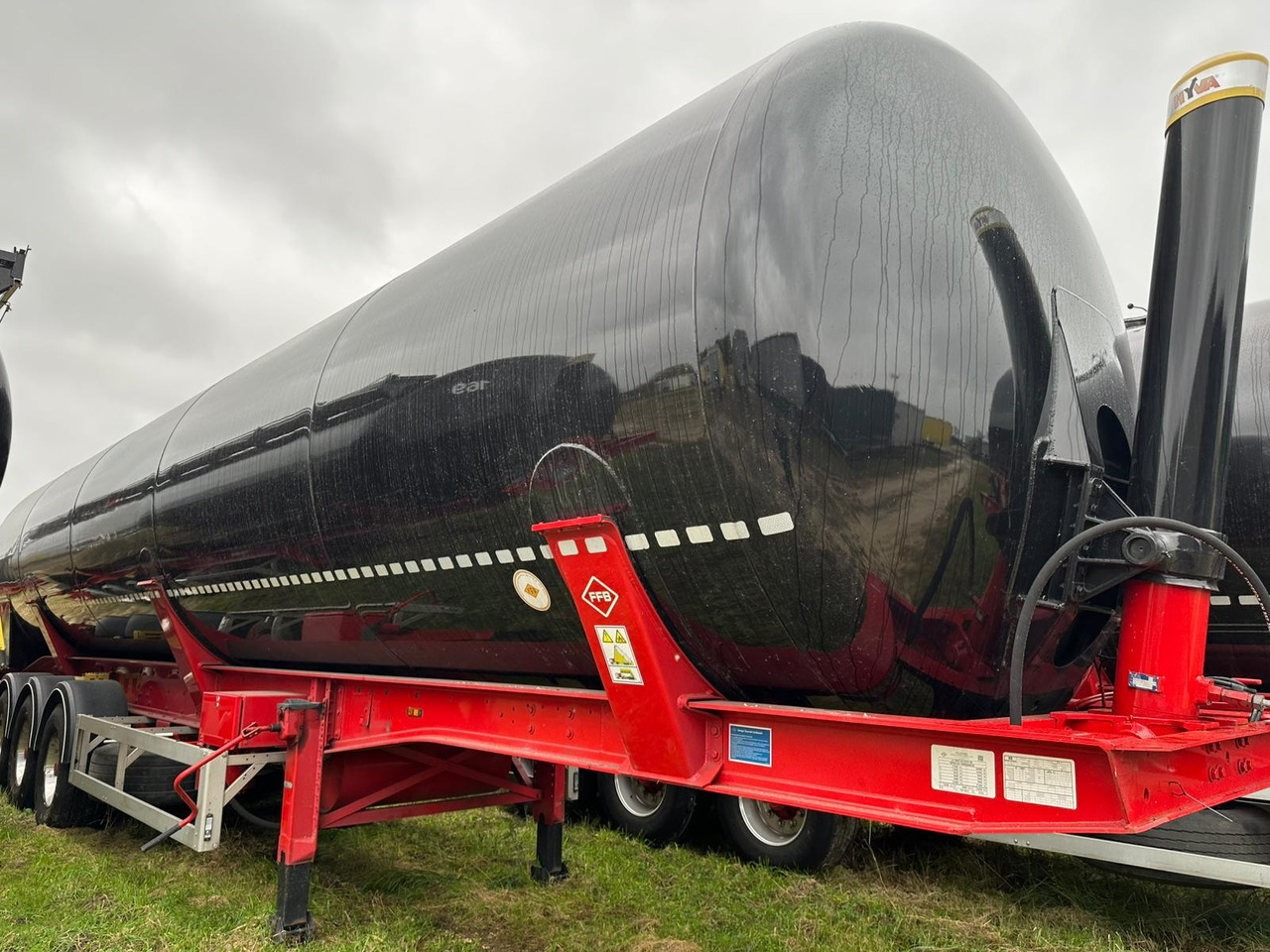 FELDBINDER 334C 15 A-1-1-40 Silo tank / 66 m3 / 2022 / 20 units - Sơ mi rơ moóc bồn silo: hình 3 FELDBINDER 334C 15 A-1-1-40 Silo tank / 66 m3 / 2022 / 20 units - Sơ mi rơ moóc bồn silo: hình 3