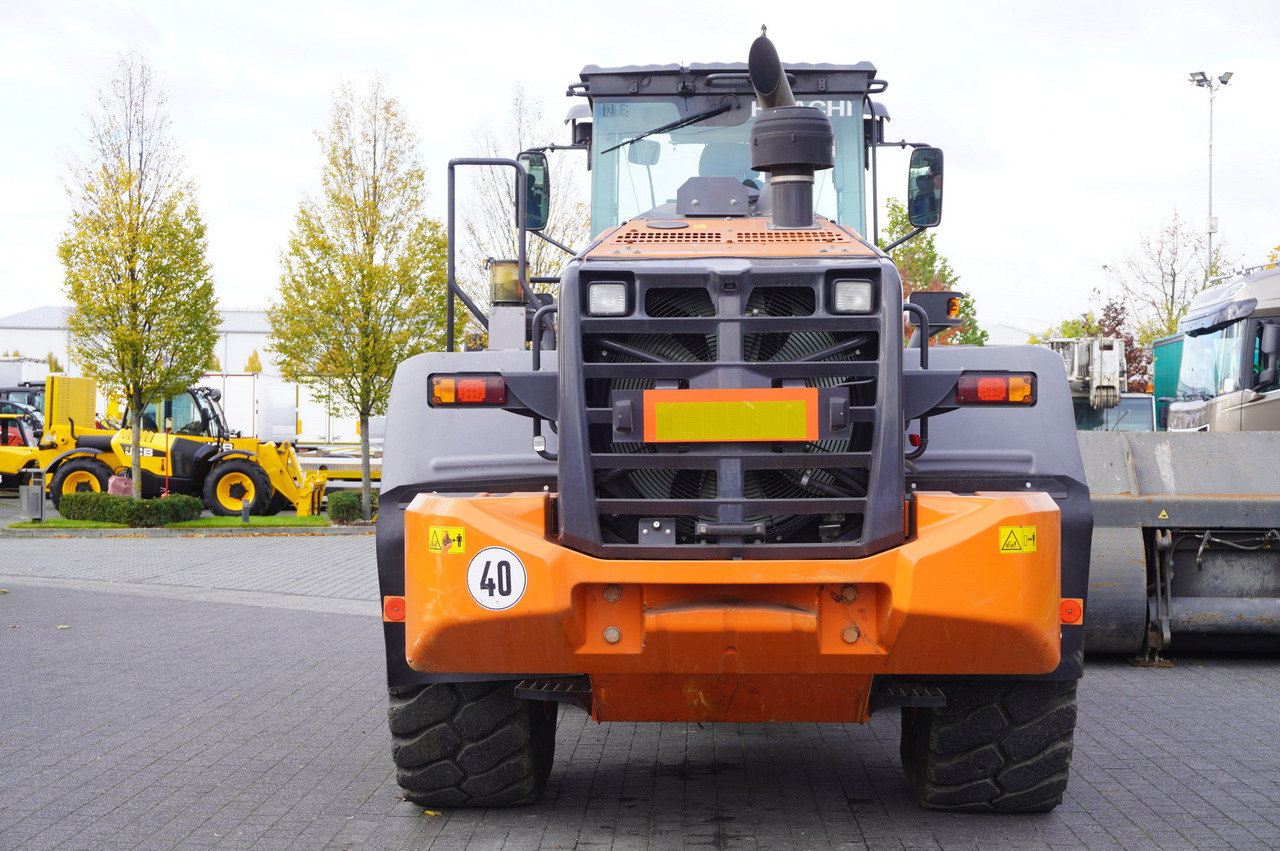 HITACHI ZW220 articulated loader / 2 buckets - Máy xúc lật bánh lốp: hình 5 HITACHI ZW220 articulated loader / 2 buckets - Máy xúc lật bánh lốp: hình 5