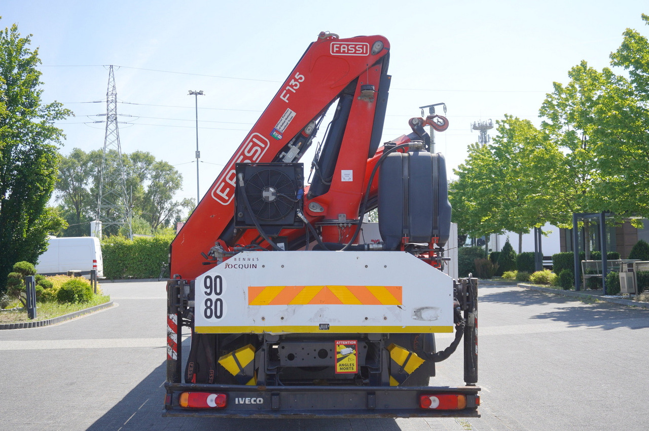 IVECO EUROCARGO 190-280L / FASSI F135A / 8 M / Lift cap. 5580 kg - Xe tải thùng lửng/ Phẳng, Xe cẩu tự hành: hình 5 IVECO EUROCARGO 190-280L / FASSI F135A / 8 M / Lift cap. 5580 kg - Xe tải thùng lửng/ Phẳng, Xe cẩu tự hành: hình 5
