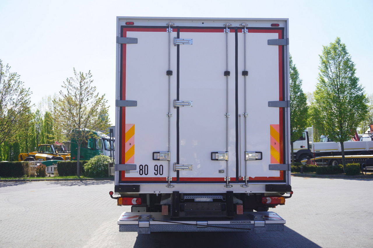 IVECO Eurocargo 100-190 4x2 E6 / Refrigerator / Dhollandia 1.5 T - Xe tải đông lạnh: hình 4 IVECO Eurocargo 100-190 4x2 E6 / Refrigerator / Dhollandia 1.5 T - Xe tải đông lạnh: hình 4