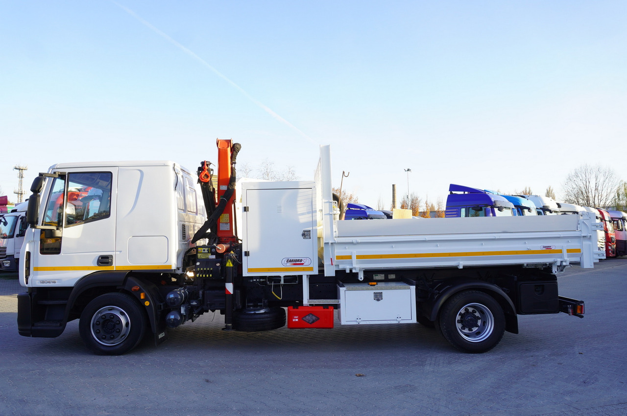 IVECO Eurocargo 120E18 Crane Palfinger / 3-way tipper / sleeper cab - Xe cẩu tự hành: hình 5 IVECO Eurocargo 120E18 Crane Palfinger / 3-way tipper / sleeper cab - Xe cẩu tự hành: hình 5
