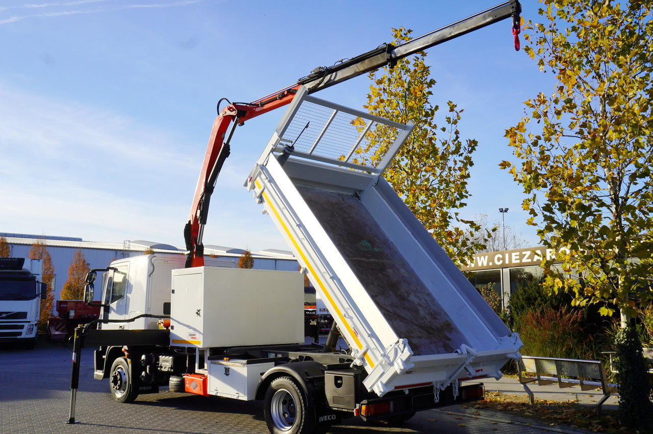 IVECO Eurocargo 120E18 Crane Palfinger / 3-way tipper / sleeper cab - Xe tải thùng lửng/ Phẳng, Xe cẩu tự hành: hình 4 IVECO Eurocargo 120E18 Crane Palfinger / 3-way tipper / sleeper cab - Xe tải thùng lửng/ Phẳng, Xe cẩu tự hành: hình 4