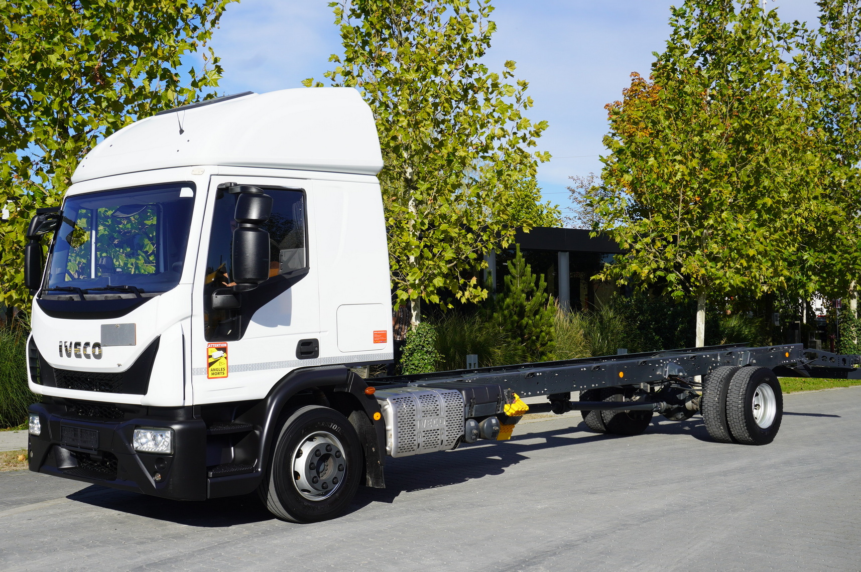 IVECO Eurocargo 140e19 4×2 E6 Glob / ADR / frame 8,1m - Xe tải khung gầm: hình 1 IVECO Eurocargo 140e19 4×2 E6 Glob / ADR / frame 8,1m - Xe tải khung gầm: hình 1