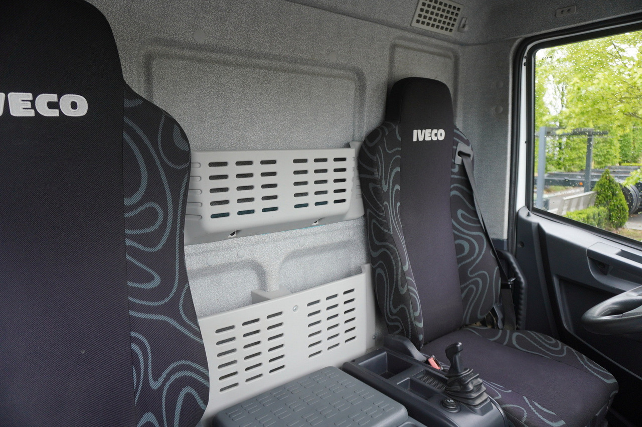 Xe tải chuyên chở tự động IVECO Eurocargo 150 E25 / 90 tho. km !!! / Tow truck: hình 30