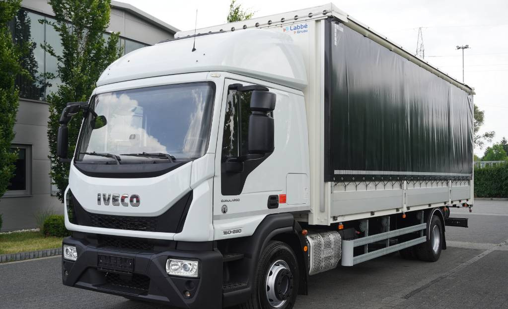 IVECO Eurocargo 160-280 GLOB E6 Tarpaulin / GVW 16 tons - Xe tải thùng mui bạt: hình 3 IVECO Eurocargo 160-280 GLOB E6 Tarpaulin / GVW 16 tons - Xe tải thùng mui bạt: hình 3