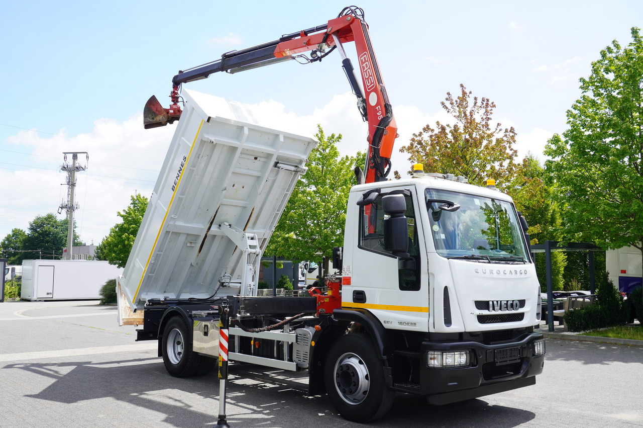 IVECO Eurocargo 160E22 EEV Dump truck / Bortmatic / Crane FASSI F95A.0.22 - Xe cẩu tự hành: hình 3 IVECO Eurocargo 160E22 EEV Dump truck / Bortmatic / Crane FASSI F95A.0.22 - Xe cẩu tự hành: hình 3