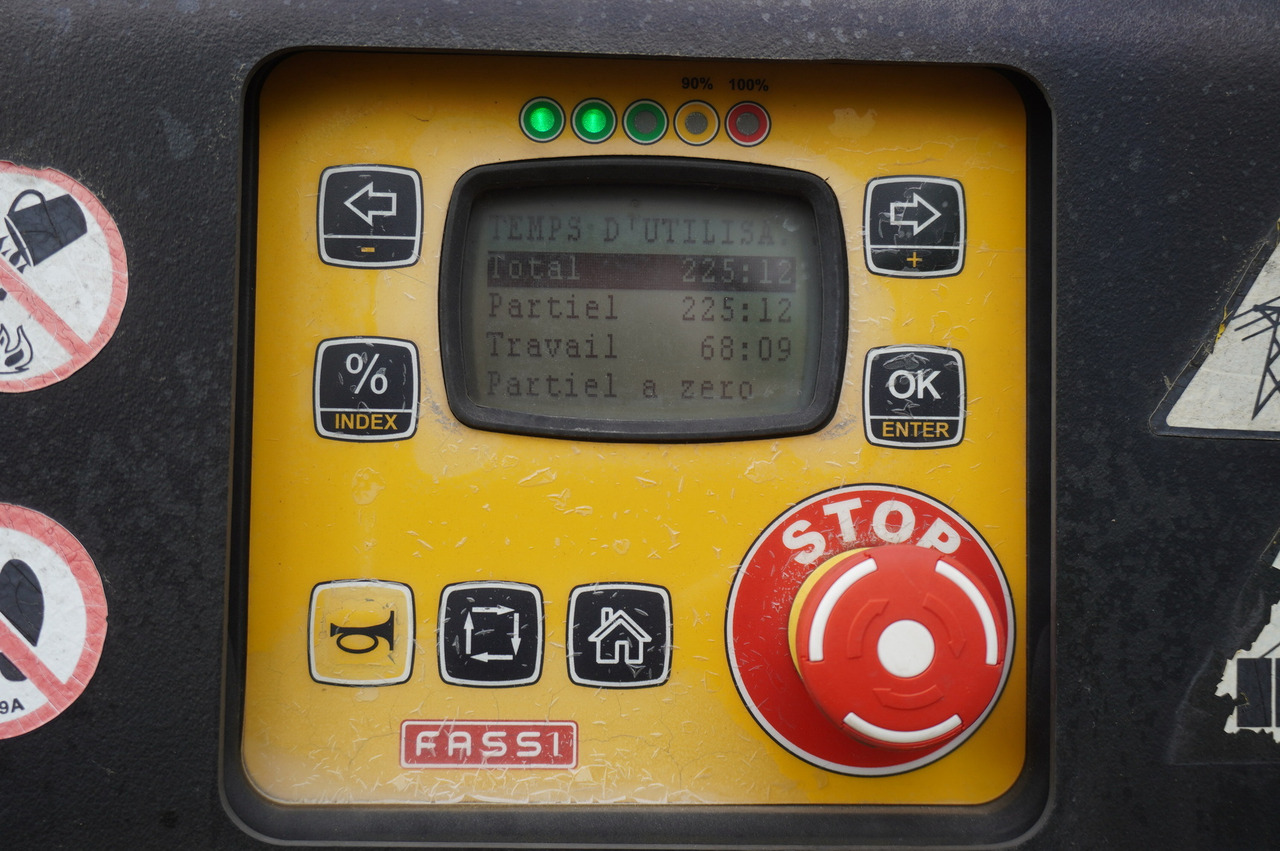 IVECO STRALIS 19.310 E6 / Flatbed 19 EPAL / FASSI F135 / 225 MTH! / 5.7  T - Xe cẩu tự hành, Xe cẩu tự hành: hình 2 IVECO STRALIS 19.310 E6 / Flatbed 19 EPAL / FASSI F135 / 225 MTH! / 5.7  T - Xe cẩu tự hành, Xe cẩu tự hành: hình 2