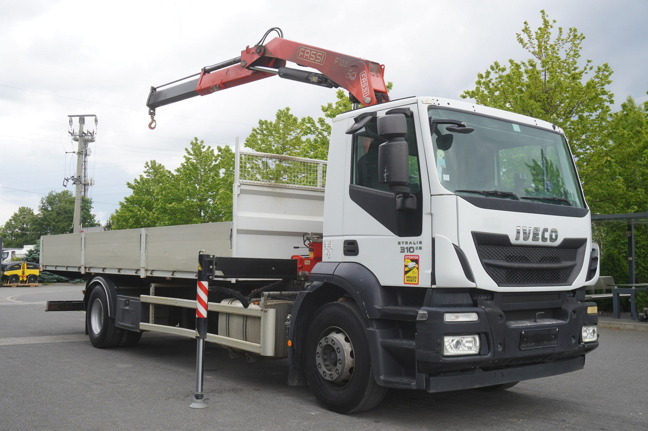 Xe cẩu tự hành, Xe cẩu tự hành IVECO STRALIS 19.310 E6 / Flatbed 19 EPAL / FASSI F135 / 225 MTH! / 5.7  T: hình 13