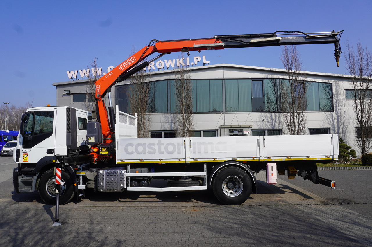 IVECO STRALIS 310 E6 / HDS FASSI 155 6.2 T / 250 thousand km - Xe tải thùng lửng/ Phẳng, Xe cẩu tự hành: hình 4 IVECO STRALIS 310 E6 / HDS FASSI 155 6.2 T / 250 thousand km - Xe tải thùng lửng/ Phẳng, Xe cẩu tự hành: hình 4