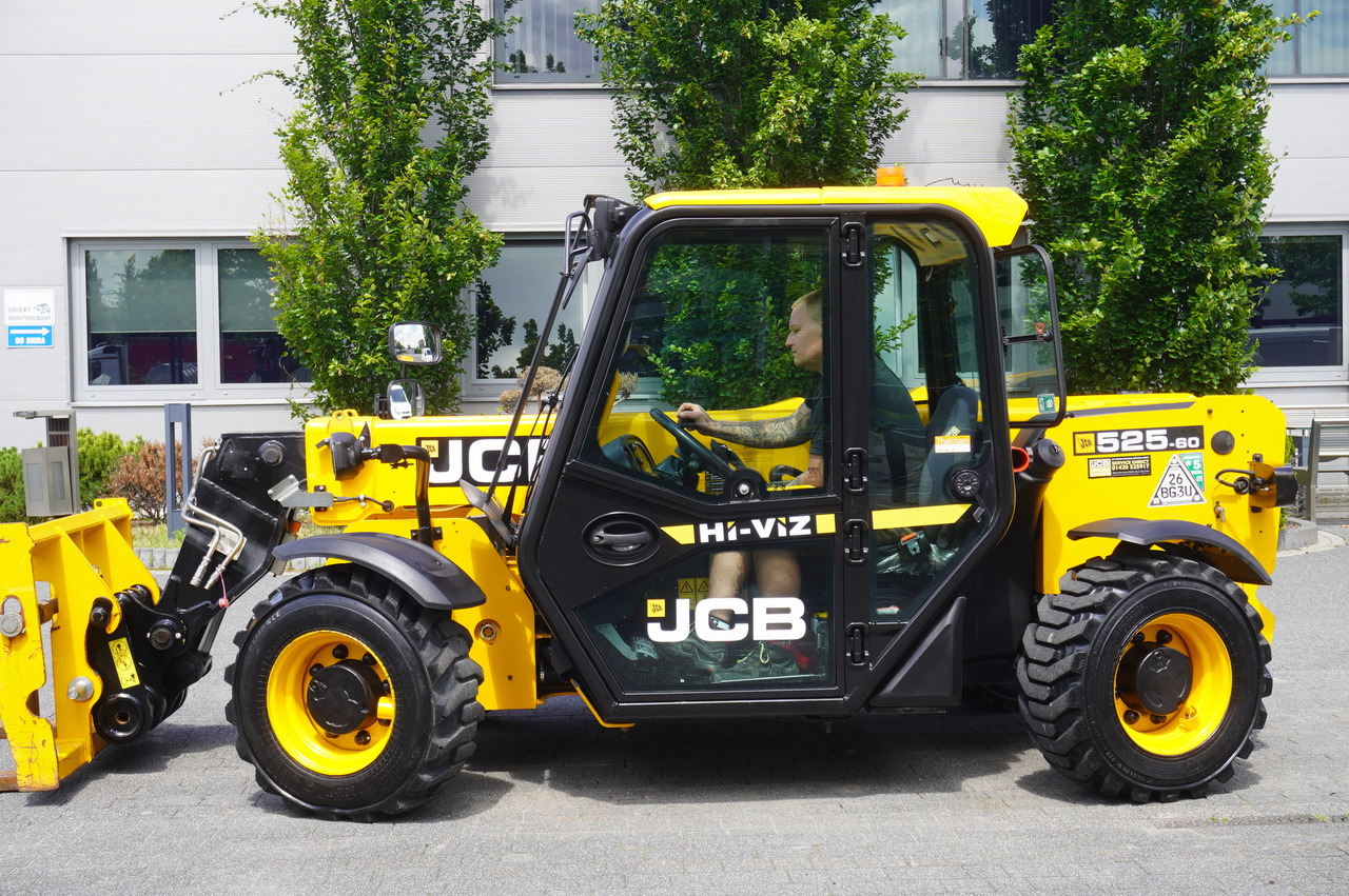 Máy xúc lật bánh lốp kính thiên văn JCB 525-60T5 / 2022 / 860 MTH! / 2.5 T / Reach 6 m / joystick: hình 11 Máy xúc lật bánh lốp kính thiên văn JCB 525-60T5 / 2022 / 860 MTH! / 2.5 T / Reach 6 m / joystick: hình 11
