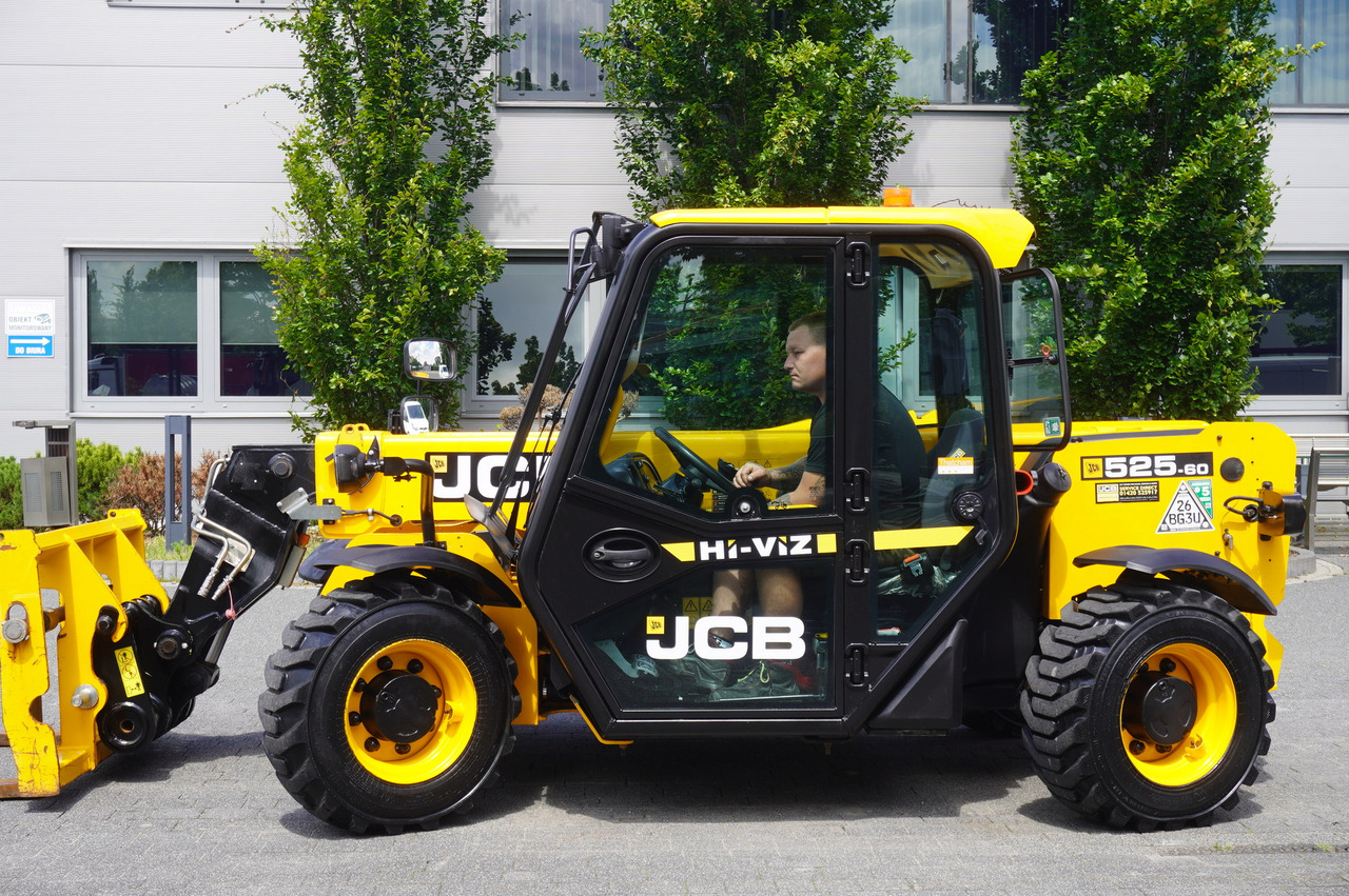 Máy xúc lật bánh lốp kính thiên văn JCB 525-60T5 / 2022 / 860 MTH! / 2.5 T / Reach 6 m / joystick: hình 12 Máy xúc lật bánh lốp kính thiên văn JCB 525-60T5 / 2022 / 860 MTH! / 2.5 T / Reach 6 m / joystick: hình 12