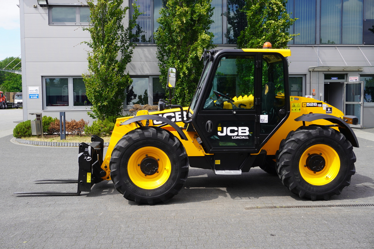 JCB 526-56 AGRI Plus / 5.6 m telescopic loader / joystick - Máy xúc lật bánh lốp kính thiên văn: hình 2 JCB 526-56 AGRI Plus / 5.6 m telescopic loader / joystick - Máy xúc lật bánh lốp kính thiên văn: hình 2
