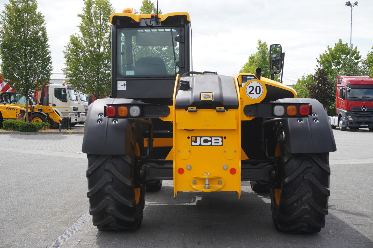 JCB 526-56 AGRI Plus / 5.6 m telescopic loader / joystick - Xe nhấc hình viễn vọng kính: hình 4 JCB 526-56 AGRI Plus / 5.6 m telescopic loader / joystick - Xe nhấc hình viễn vọng kính: hình 4