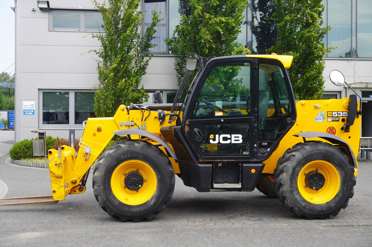 JCB 535-95 / 3.5 T / range 9.5 m / joystick / 2021 - Máy xúc lật bánh lốp kính thiên văn: hình 4 JCB 535-95 / 3.5 T / range 9.5 m / joystick / 2021 - Máy xúc lật bánh lốp kính thiên văn: hình 4