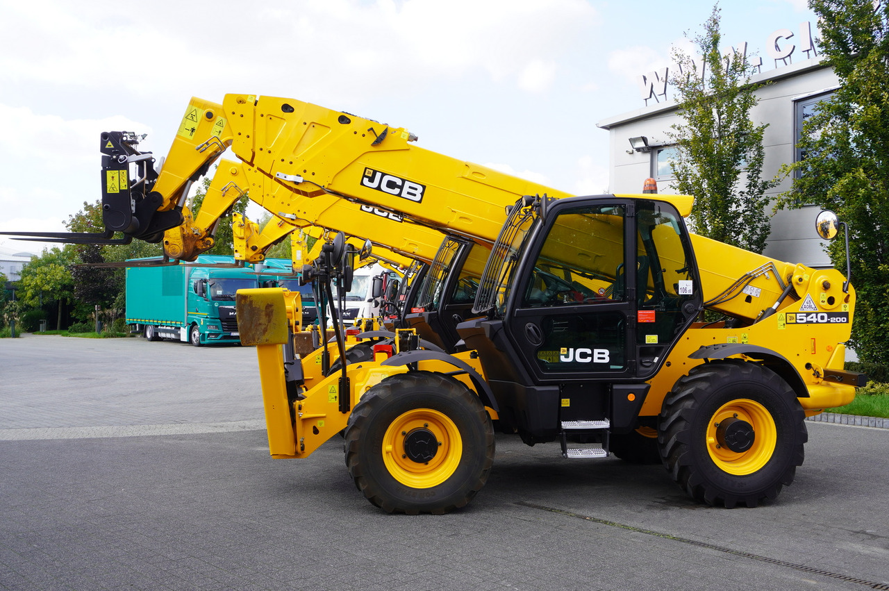JCB 540-140 telescopic loader / 14 m range / 1800 MTH / Several units - Máy xúc lật bánh lốp kính thiên văn: hình 4 JCB 540-140 telescopic loader / 14 m range / 1800 MTH / Several units - Máy xúc lật bánh lốp kính thiên văn: hình 4