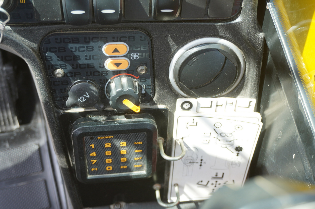 Máy xúc lật bánh lốp JCB 540-170 Telescopic Loader / 17m / joystick: hình 31