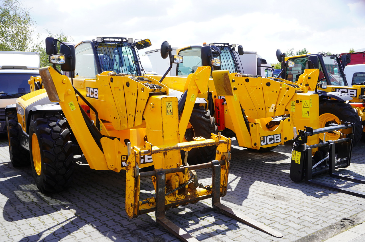 JCB 540-200 Telescopic Loader / 20 m reach / joystick / 2 units - Xe nhấc hình viễn vọng kính: hình 2 JCB 540-200 Telescopic Loader / 20 m reach / joystick / 2 units - Xe nhấc hình viễn vọng kính: hình 2