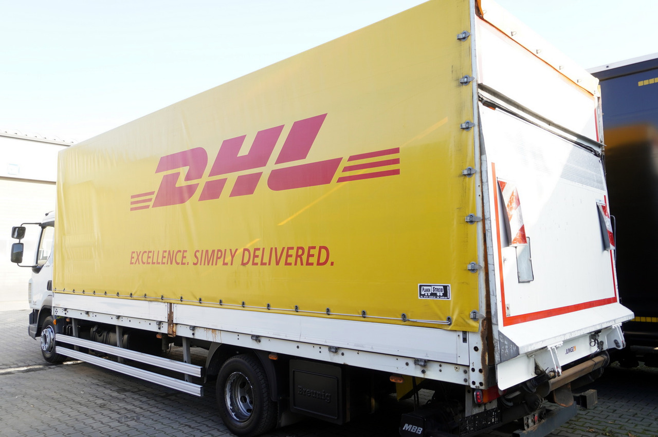 JUNGE Body Tarpaulin JUNGE / 18 Europallets / 2015 - Rèm bên hoán đổi thân: hình 2 JUNGE Body Tarpaulin JUNGE / 18 Europallets / 2015 - Rèm bên hoán đổi thân: hình 2