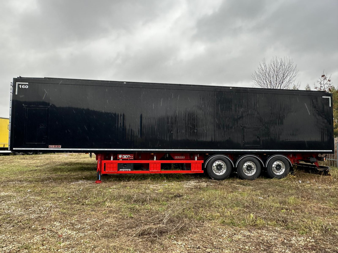 KEMPF SKM AK unloader 4 chambers with lower chute / capacity 65 m3 / 12 pieces - Sơ mi rơ moóc ben: hình 1 KEMPF SKM AK unloader 4 chambers with lower chute / capacity 65 m3 / 12 pieces - Sơ mi rơ moóc ben: hình 1