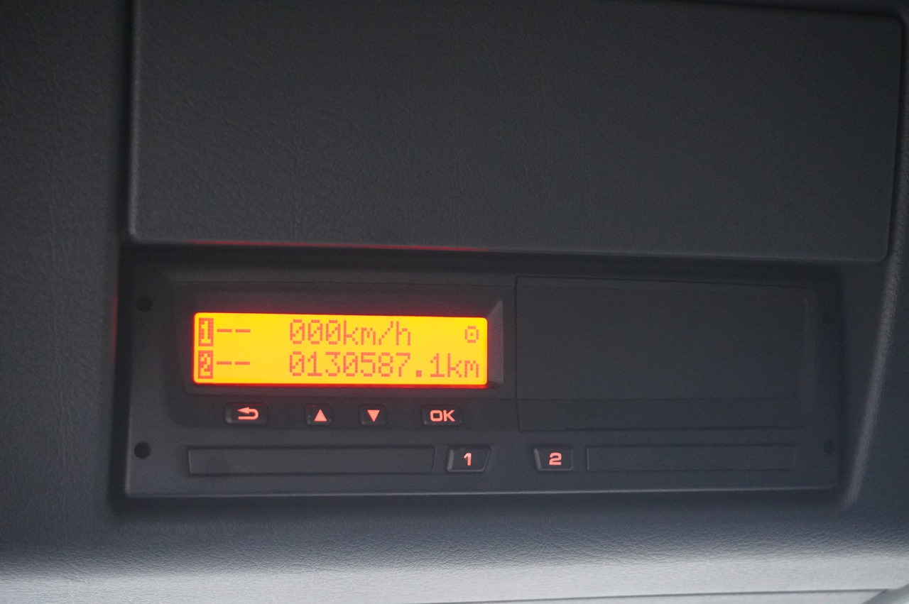 MAN TGS 26.360 E6 / RIVARD sewage cleaner 18 m3 / 130 tho. km / steering axle - Xe tải chân không: hình 2 MAN TGS 26.360 E6 / RIVARD sewage cleaner 18 m3 / 130 tho. km / steering axle - Xe tải chân không: hình 2