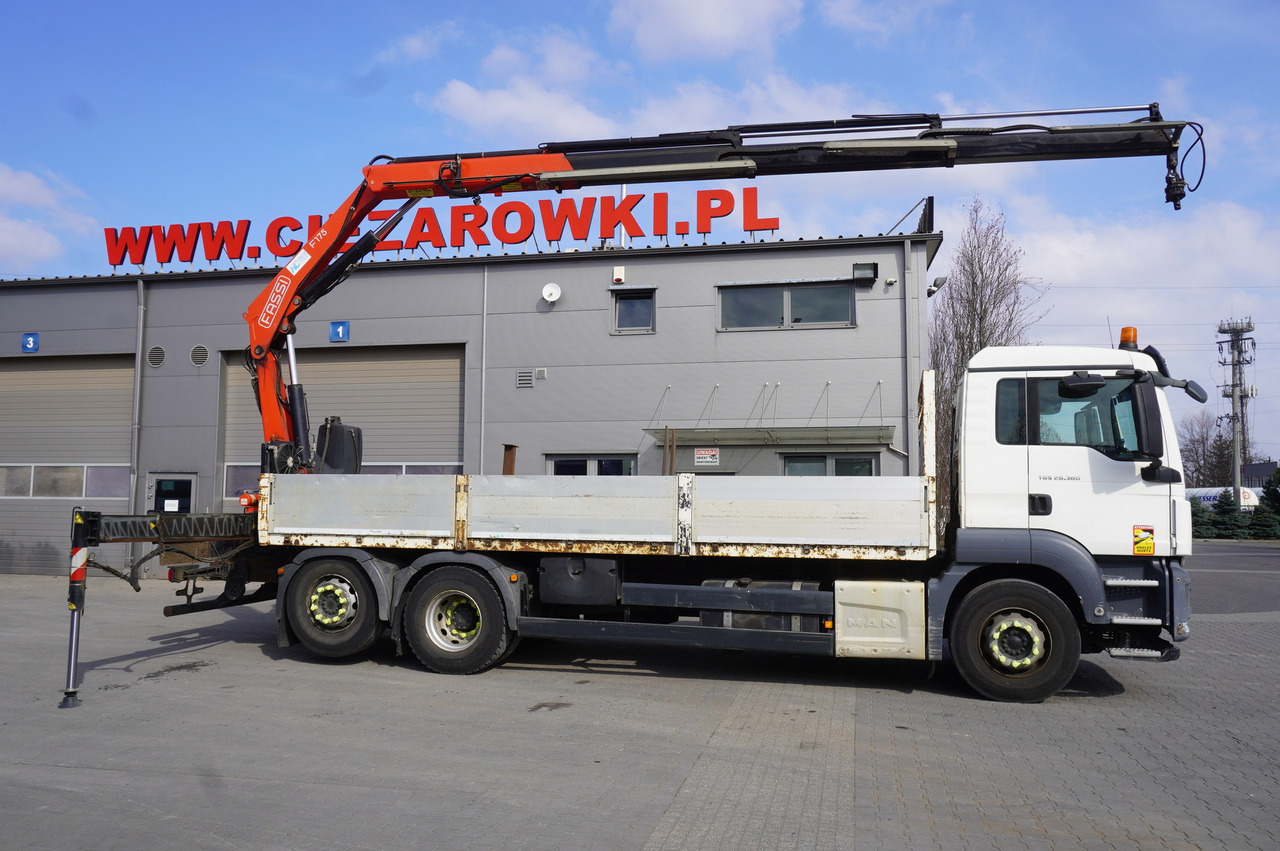 MAN TGS 26.360 Flatbed / Fassi F175 7.7 T / steered 3rd axle - Xe tải thùng lửng/ Phẳng, Xe cẩu tự hành: hình 4 MAN TGS 26.360 Flatbed / Fassi F175 7.7 T / steered 3rd axle - Xe tải thùng lửng/ Phẳng, Xe cẩu tự hành: hình 4