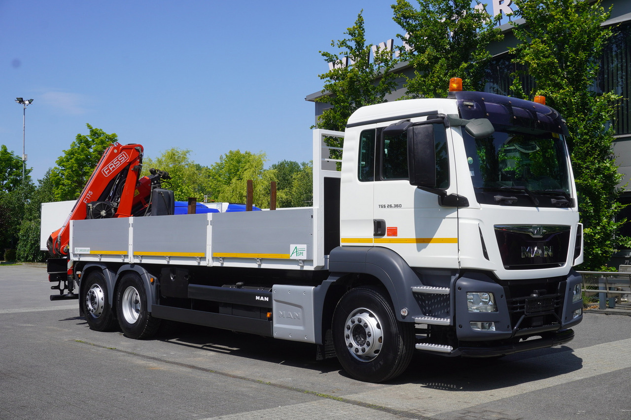 MAN TGS 26.360 Flatbed / Fassi F175 7.7 T / steered 3rd axle - Xe tải thùng lửng/ Phẳng, Xe cẩu tự hành: hình 2 MAN TGS 26.360 Flatbed / Fassi F175 7.7 T / steered 3rd axle - Xe tải thùng lửng/ Phẳng, Xe cẩu tự hành: hình 2