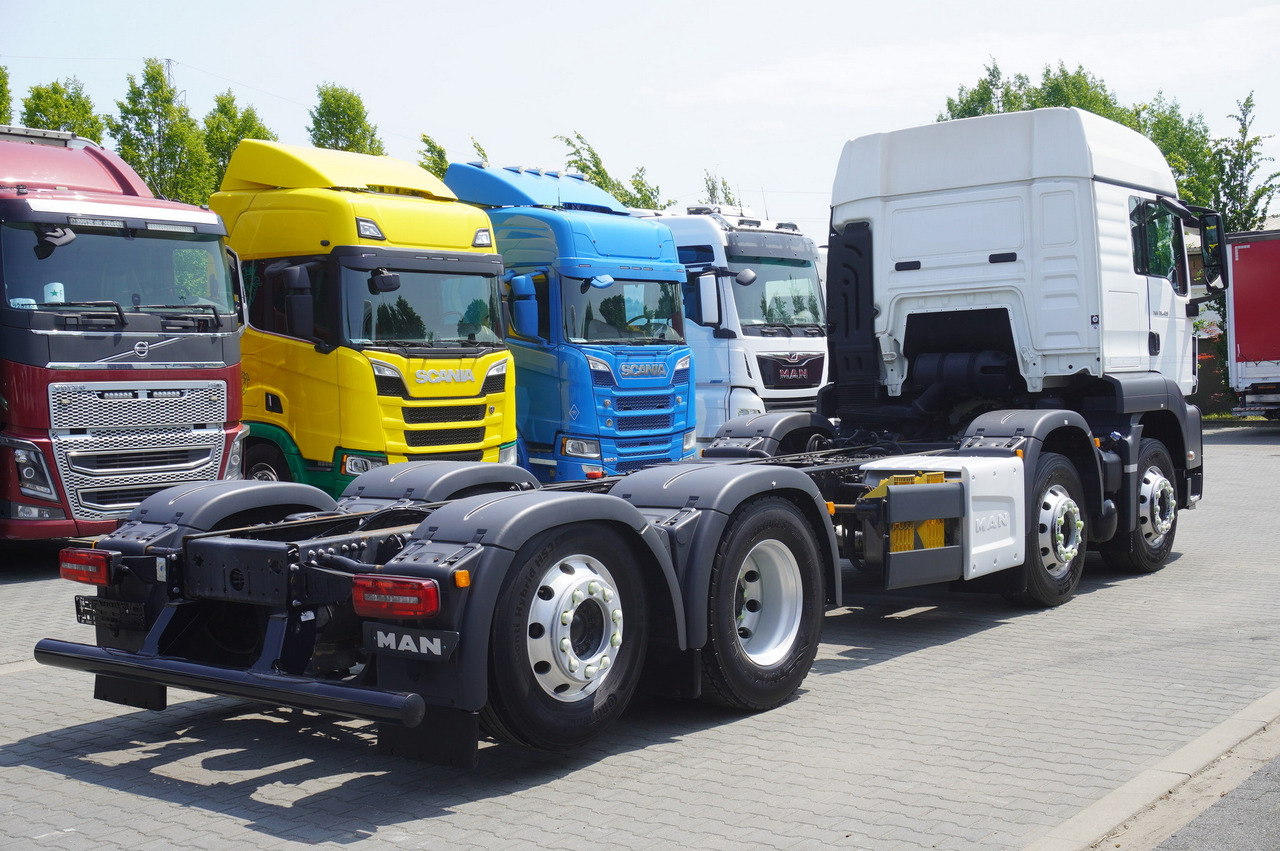 MAN TGS 35.420 8x2 / Chassis 6.4 m / 3 steered axles - Xe cẩu tự hành: hình 5 MAN TGS 35.420 8x2 / Chassis 6.4 m / 3 steered axles - Xe cẩu tự hành: hình 5