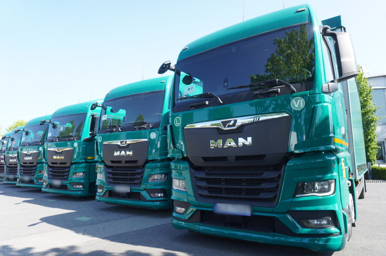 MAN TGX 18.470 / 2022 / Curtainsider 19 EPAL / Retarder / 15 units - Xe tải thùng mui bạt: hình 3 MAN TGX 18.470 / 2022 / Curtainsider 19 EPAL / Retarder / 15 units - Xe tải thùng mui bạt: hình 3