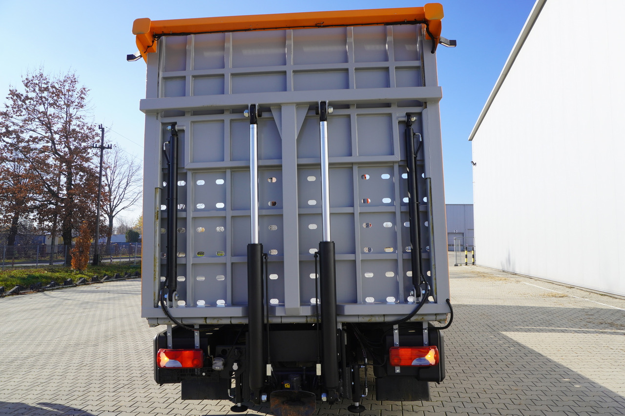 MAN TGX 26.500 6x2 E6 / NEW Tow truck superstructure 8.75 m / steered axle - Xe tải chuyên chở tự động: hình 4 MAN TGX 26.500 6x2 E6 / NEW Tow truck superstructure 8.75 m / steered axle - Xe tải chuyên chở tự động: hình 4