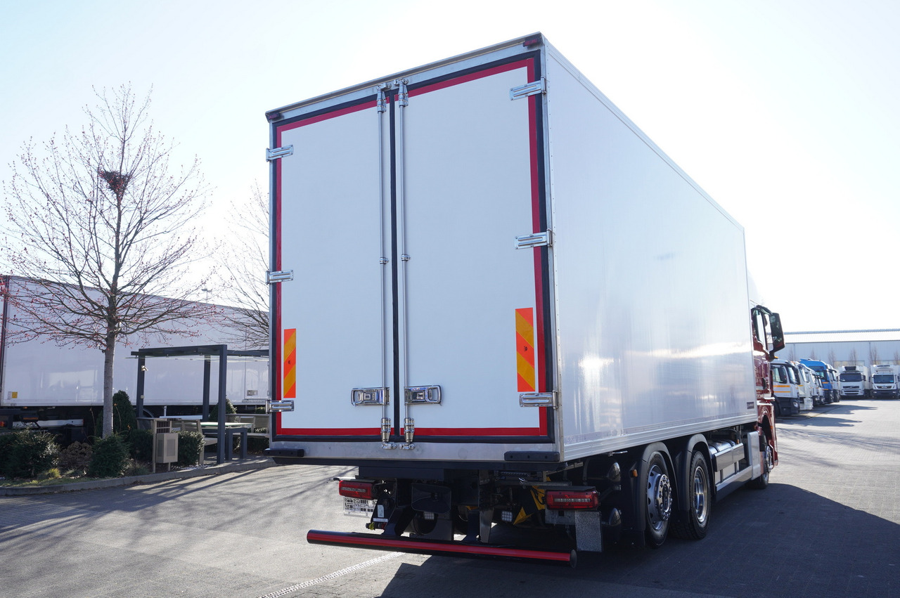 MAN TGX 26.510 / 2022 / New Lamberet refrigerator bitemperature/ Carrier Supra 1150 MT / 4 units - Xe tải đông lạnh: hình 4 MAN TGX 26.510 / 2022 / New Lamberet refrigerator bitemperature/ Carrier Supra 1150 MT / 4 units - Xe tải đông lạnh: hình 4