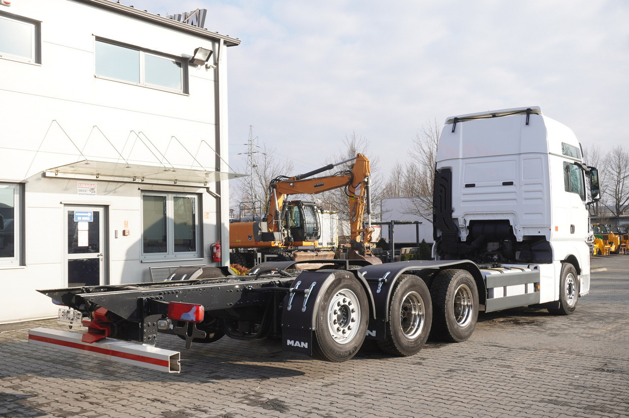 MAN TGX 35.580 E6 8x4/4 - 8.8m chassis frame - Xe cẩu tự hành: hình 5 MAN TGX 35.580 E6 8x4/4 - 8.8m chassis frame - Xe cẩu tự hành: hình 5