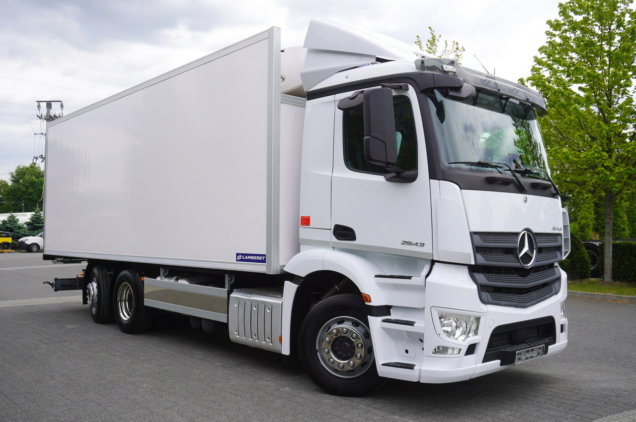 MERCEDES-BENZ 2543 / NEW Lamberet refrigerator/ 160 tho. km / steered 3rd axle - Xe tải đông lạnh: hình 1 MERCEDES-BENZ 2543 / NEW Lamberet refrigerator/ 160 tho. km / steered 3rd axle - Xe tải đông lạnh: hình 1