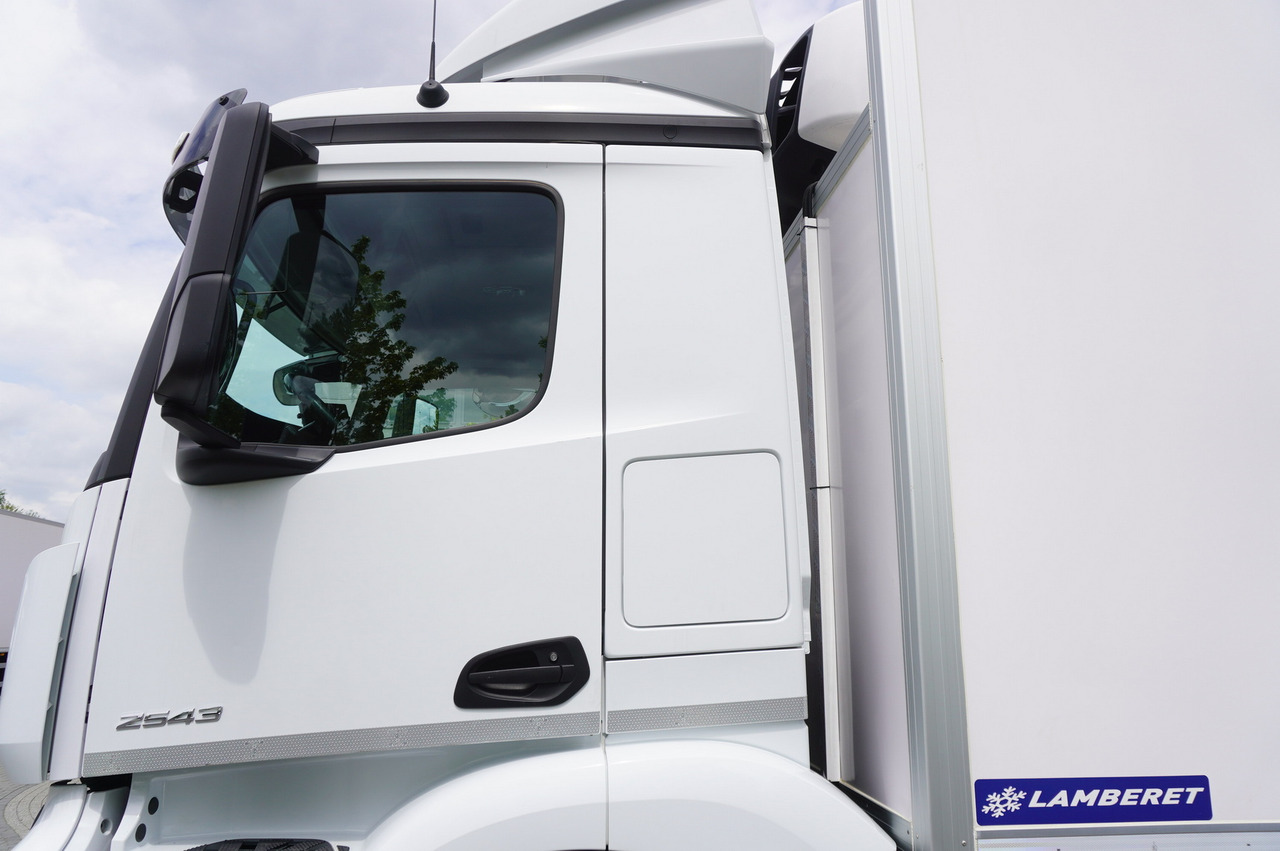 Xe tải đông lạnh MERCEDES-BENZ 2543 / NEW Lamberet refrigerator/ 160 tho. km / steered 3rd axle: hình 23