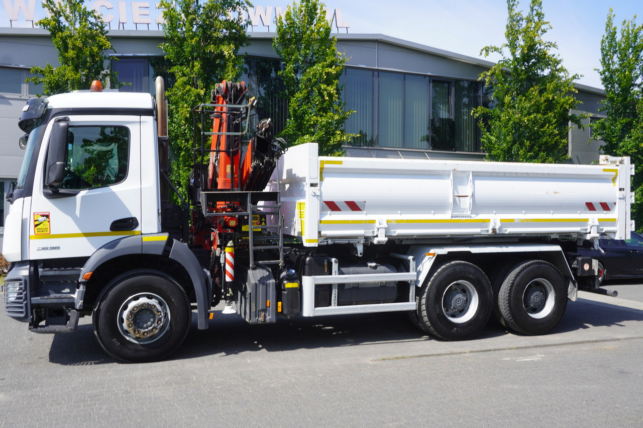 MERCEDES-BENZ AROCS 2636 / Fassi F155A.0.22 crane 6t / 120 tho. km / 3-sided dump truck / 2 x Bordmatic - Xe cẩu tự hành: hình 4 MERCEDES-BENZ AROCS 2636 / Fassi F155A.0.22 crane 6t / 120 tho. km / 3-sided dump truck / 2 x Bordmatic - Xe cẩu tự hành: hình 4