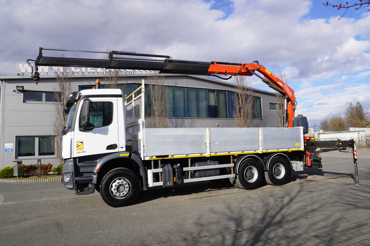 MERCEDES-BENZ AROCS 2636 Flatbed / HDS FASSI F175 7.7 T / 150,000 km - Xe cẩu tự hành: hình 4 MERCEDES-BENZ AROCS 2636 Flatbed / HDS FASSI F175 7.7 T / 150,000 km - Xe cẩu tự hành: hình 4