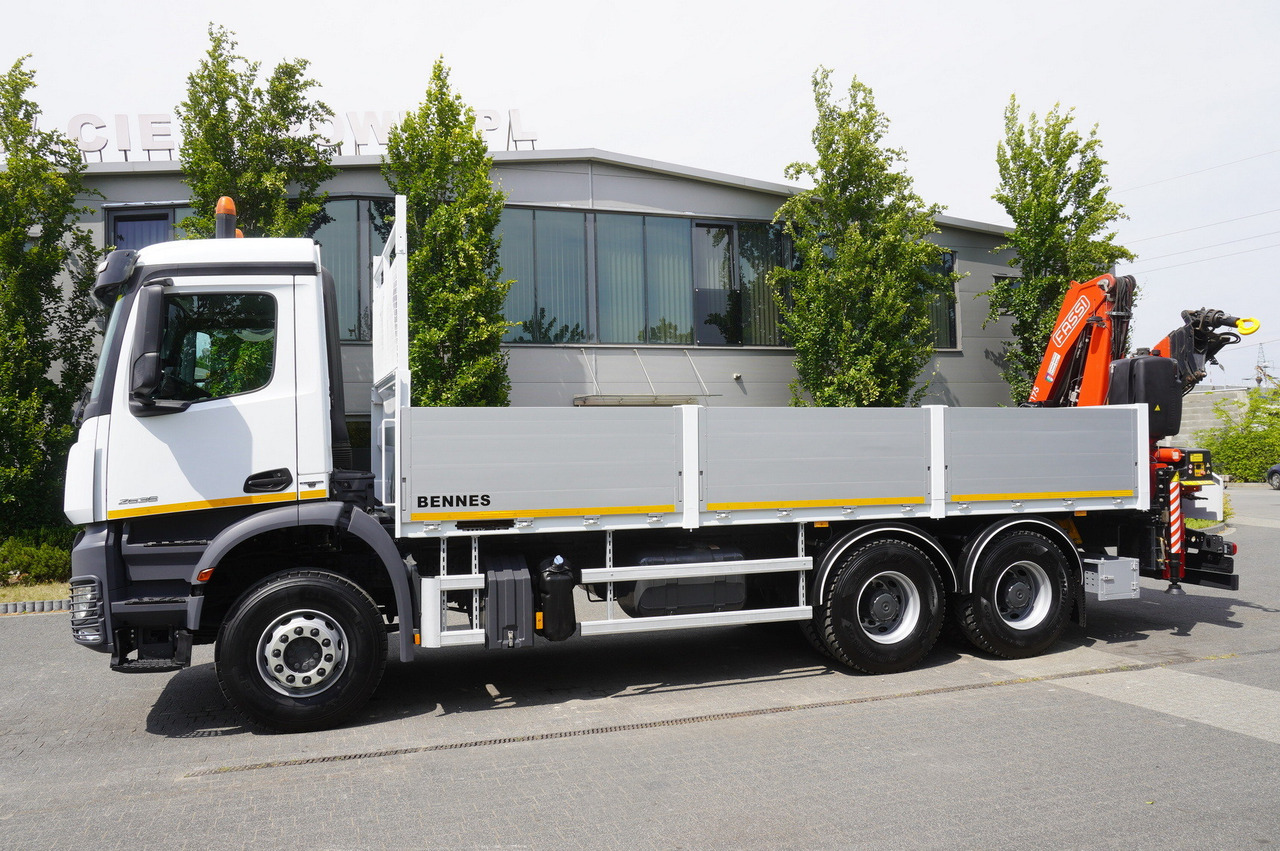 MERCEDES-BENZ AROCS 2636 Flatbed / HDS FASSI F175 7.7 T / 150,000 km - Cẩu bánh lốp: hình 5 MERCEDES-BENZ AROCS 2636 Flatbed / HDS FASSI F175 7.7 T / 150,000 km - Cẩu bánh lốp: hình 5