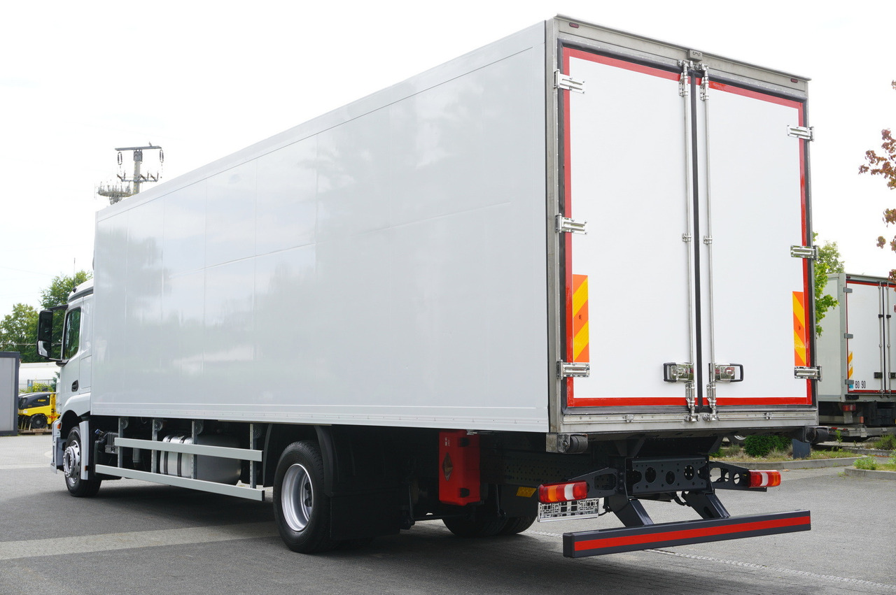 MERCEDES-BENZ Actros 1824 / Refrigerator 22 EPAL / Carrier Supra 850 / Sleeping cabin - Xe tải đông lạnh: hình 3 MERCEDES-BENZ Actros 1824 / Refrigerator 22 EPAL / Carrier Supra 850 / Sleeping cabin - Xe tải đông lạnh: hình 3