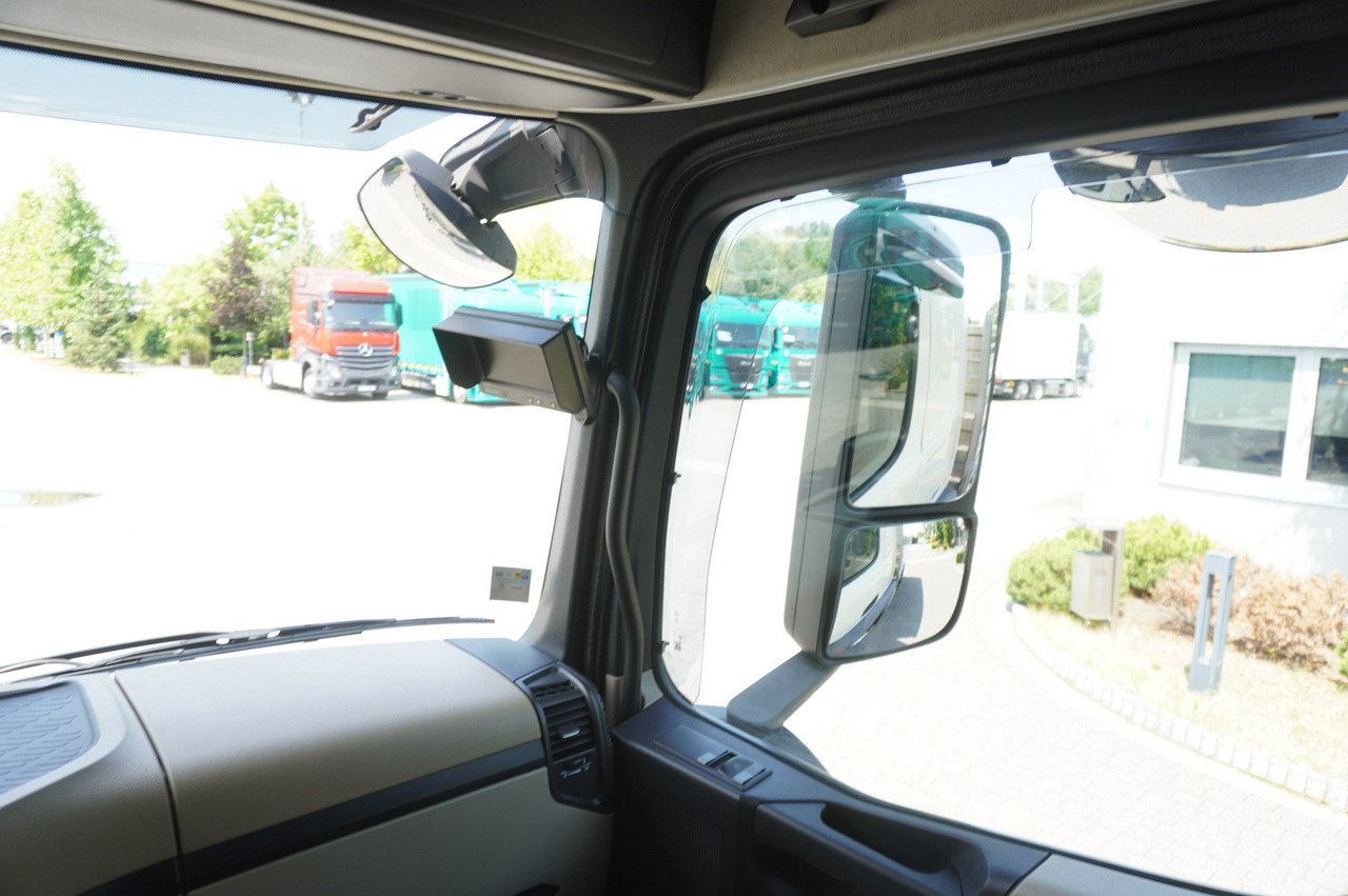 Cho thuê MERCEDES-BENZ Actros 1840 / New 3-side tipper 10 EPAL / Diff. lock / Load cap 10 t MERCEDES-BENZ Actros 1840 / New 3-side tipper 10 EPAL / Diff. lock / Load cap 10 t: hình 25 Cho thuê MERCEDES-BENZ Actros 1840 / New 3-side tipper 10 EPAL / Diff. lock / Load cap 10 t MERCEDES-BENZ Actros 1840 / New 3-side tipper 10 EPAL / Diff. lock / Load cap 10 t: hình 25
